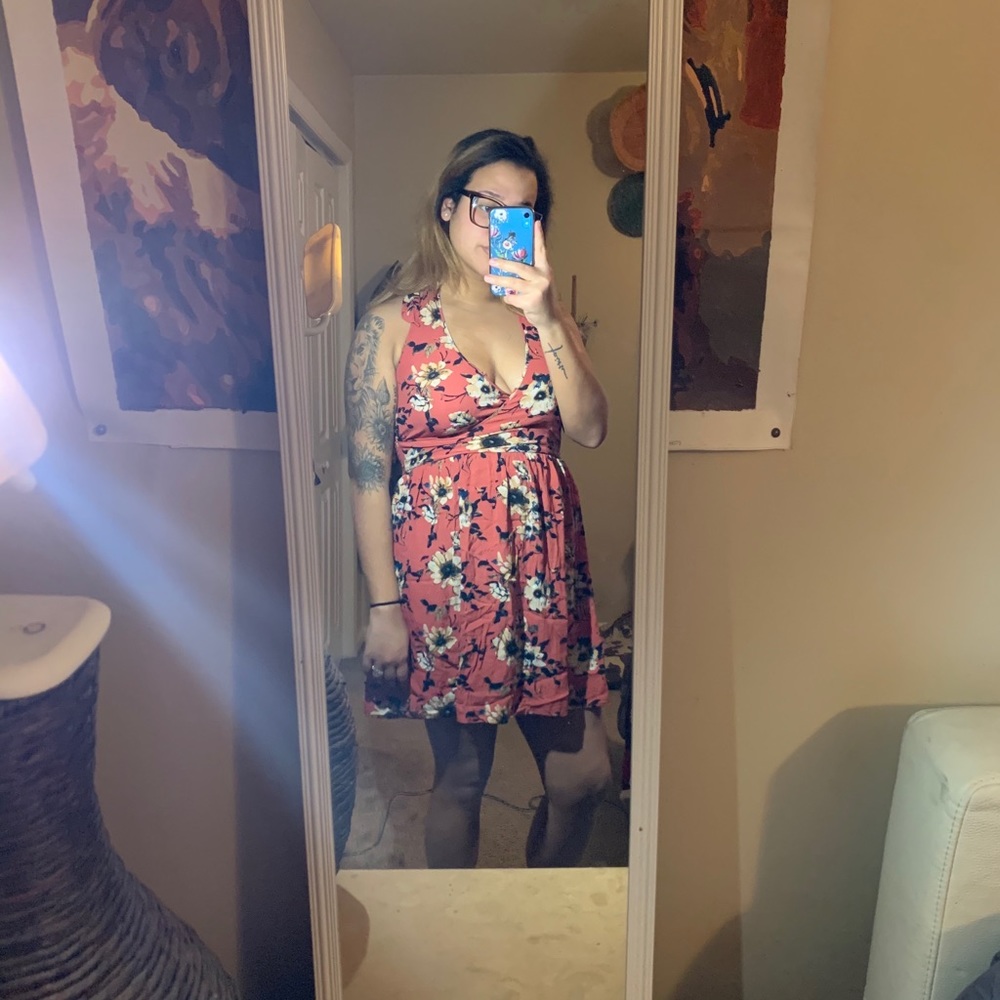 Tie over the neck dress